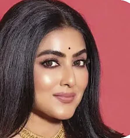 Portrait of Gargee Roychowdhury