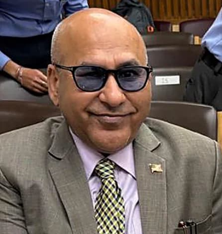 Portrait of Dr. Parvinder Singh