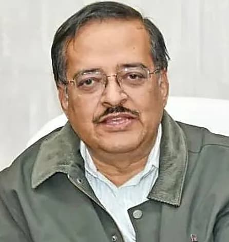 Portrait of Subrata Gupta